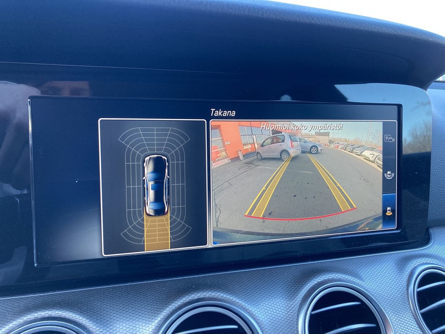 MERCEDES-BENZ E 2018