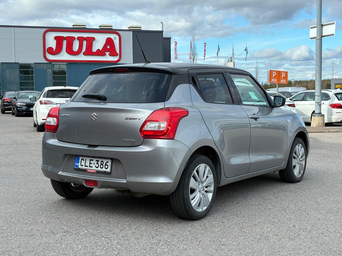 SUZUKI Swift 2018