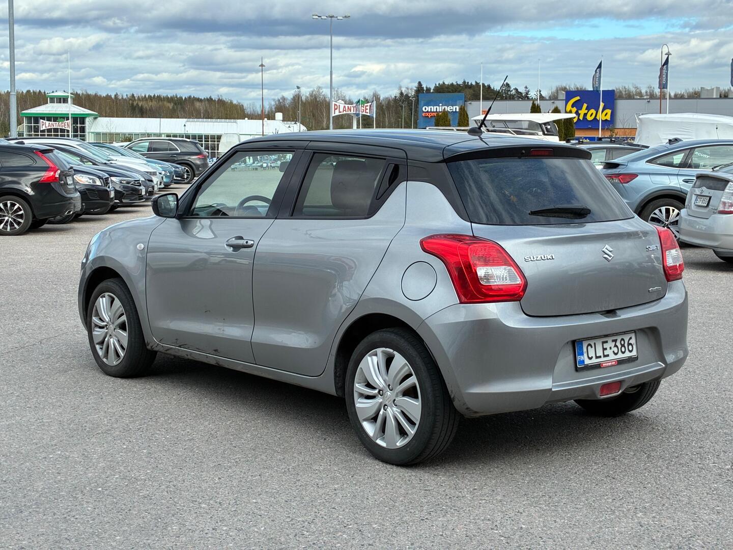 SUZUKI Swift 2018