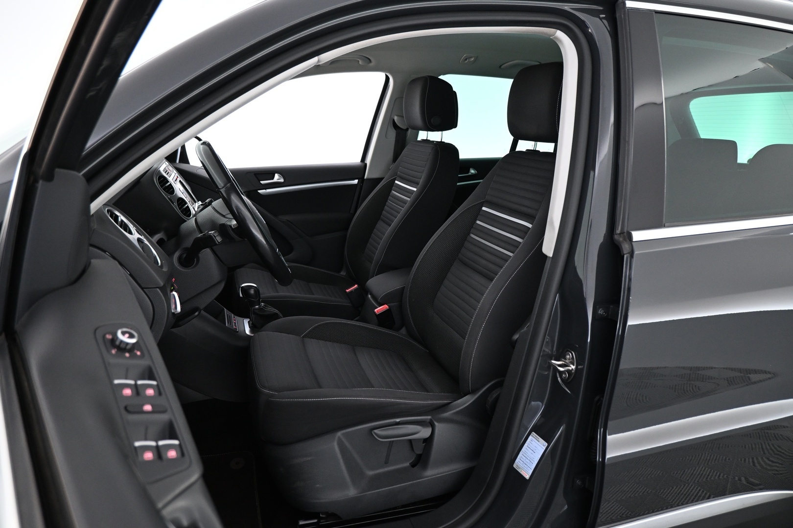 VOLKSWAGEN Tiguan 2015