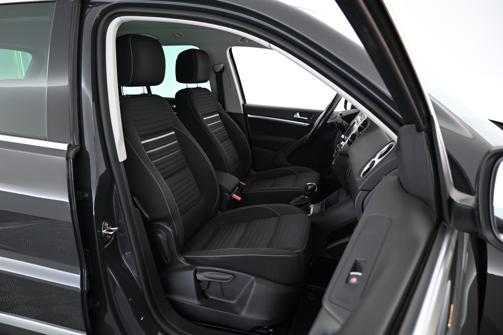 VOLKSWAGEN Tiguan 2015