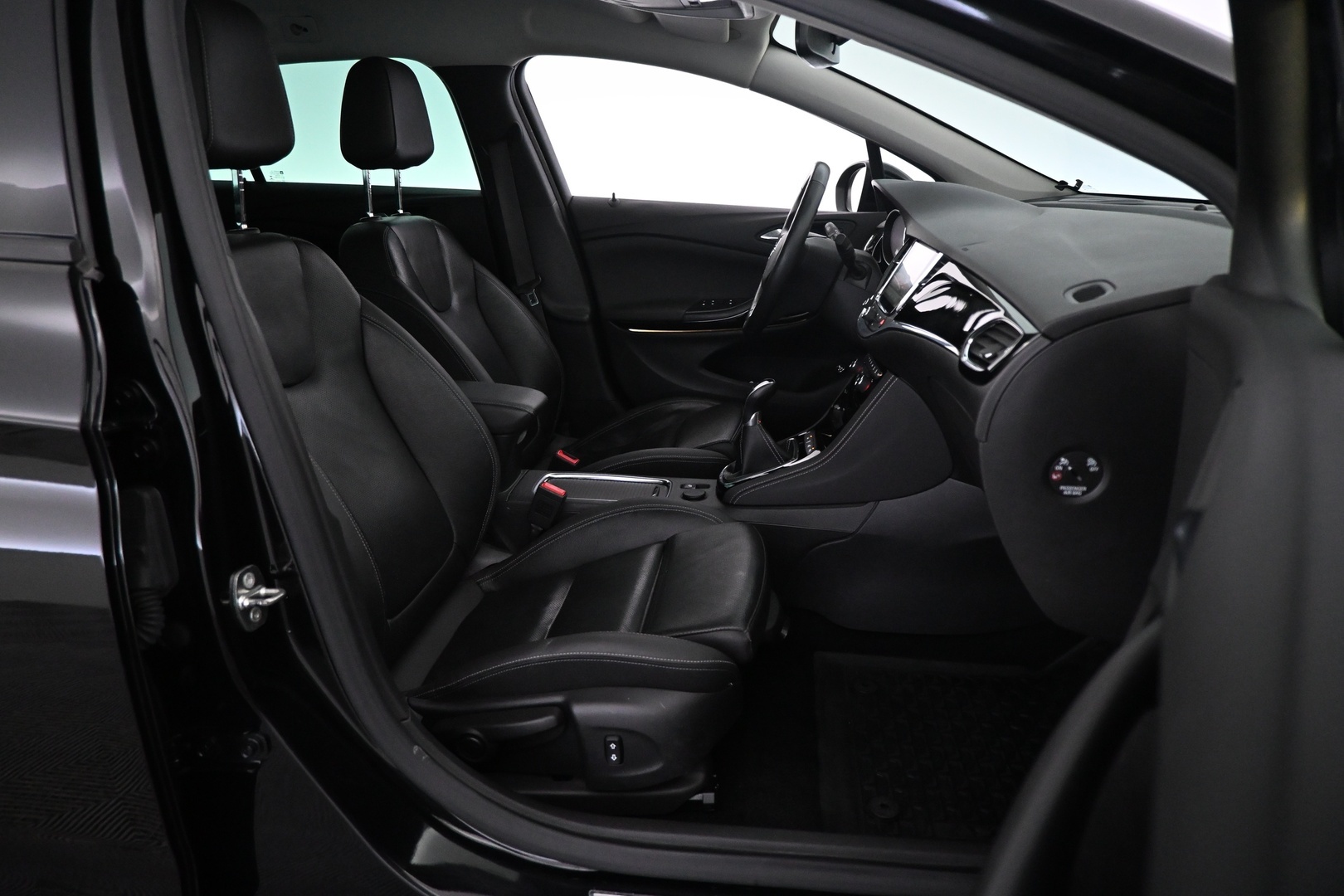 OPEL Astra 2018