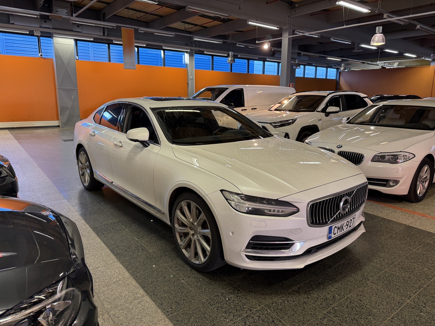 VOLVO S90 2017