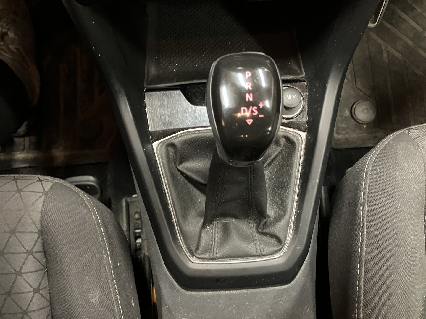 VOLKSWAGEN T-Cross 2019