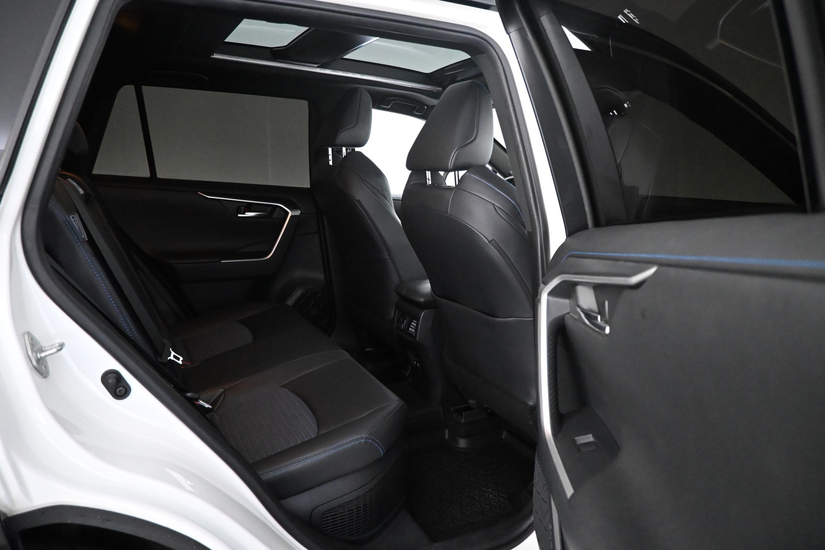 TOYOTA RAV4 2019