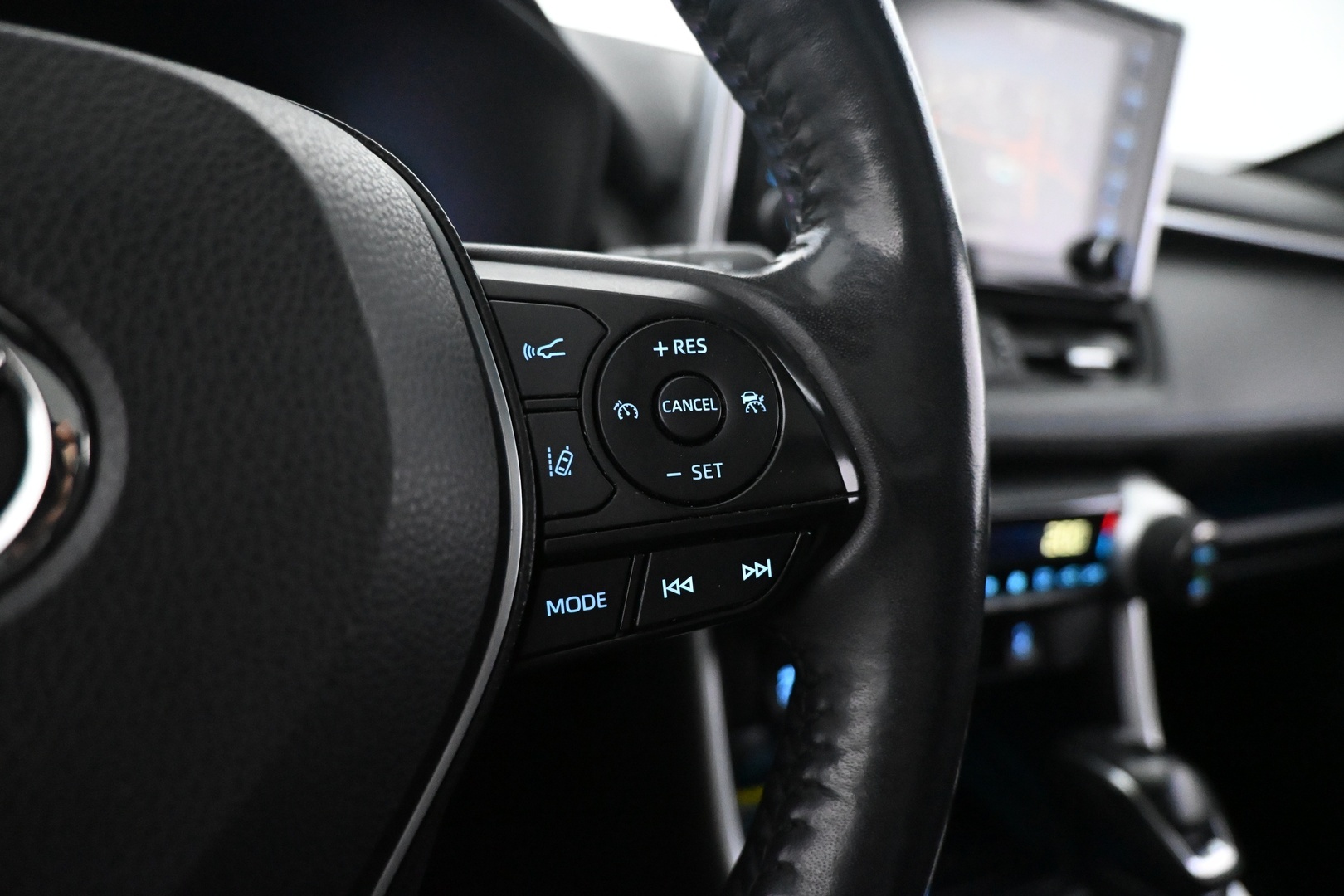 TOYOTA RAV4 2019