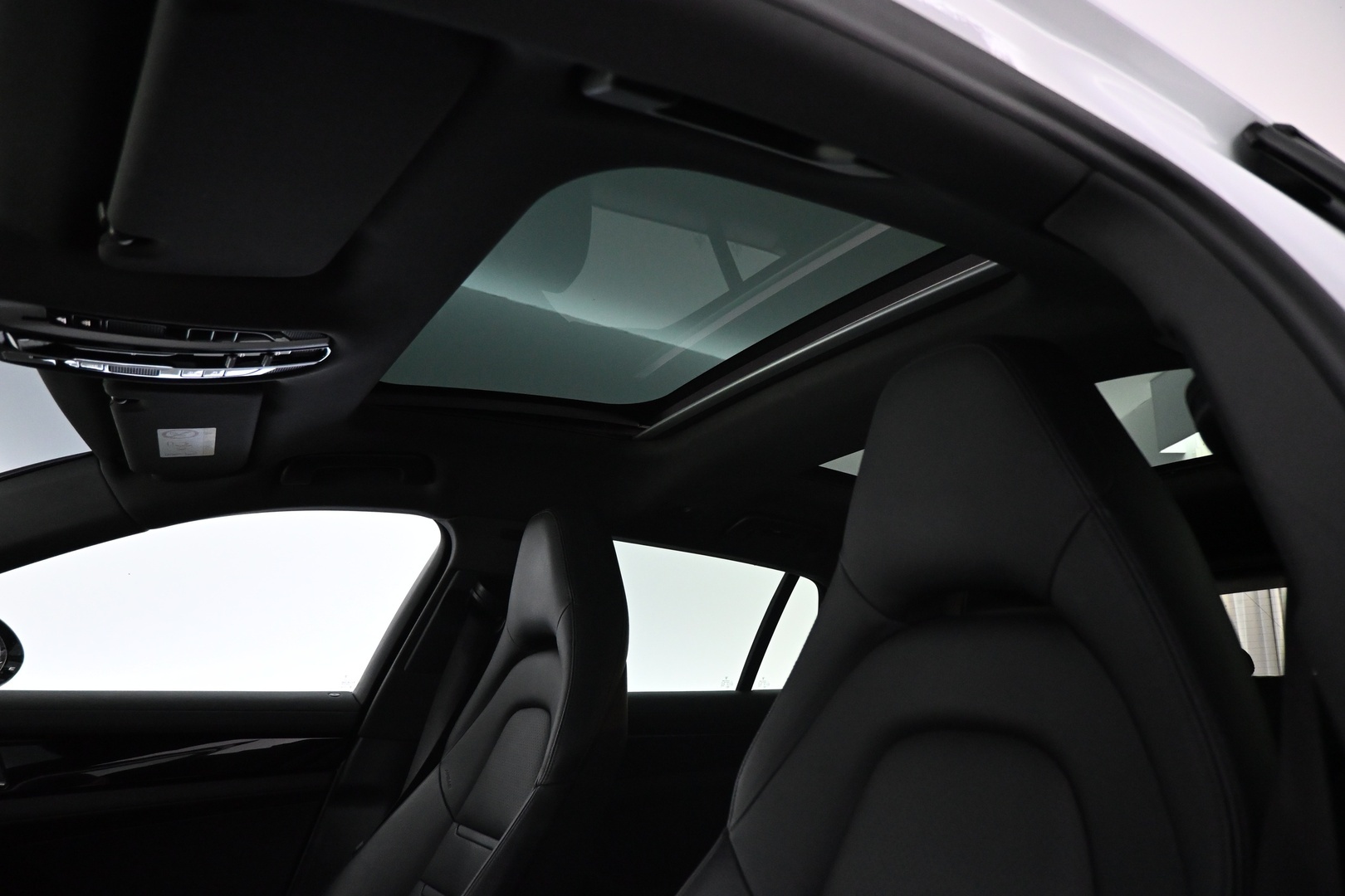 PORSCHE Panamera 2020