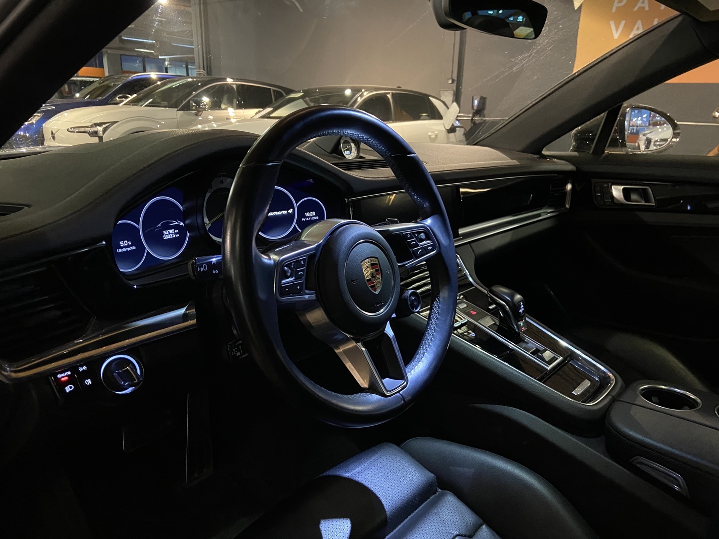 PORSCHE Panamera 2020