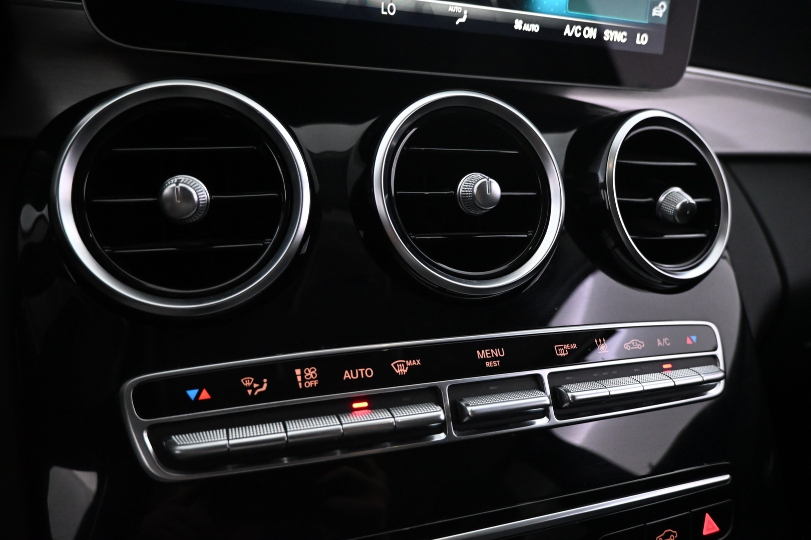 MERCEDES-BENZ C 2020