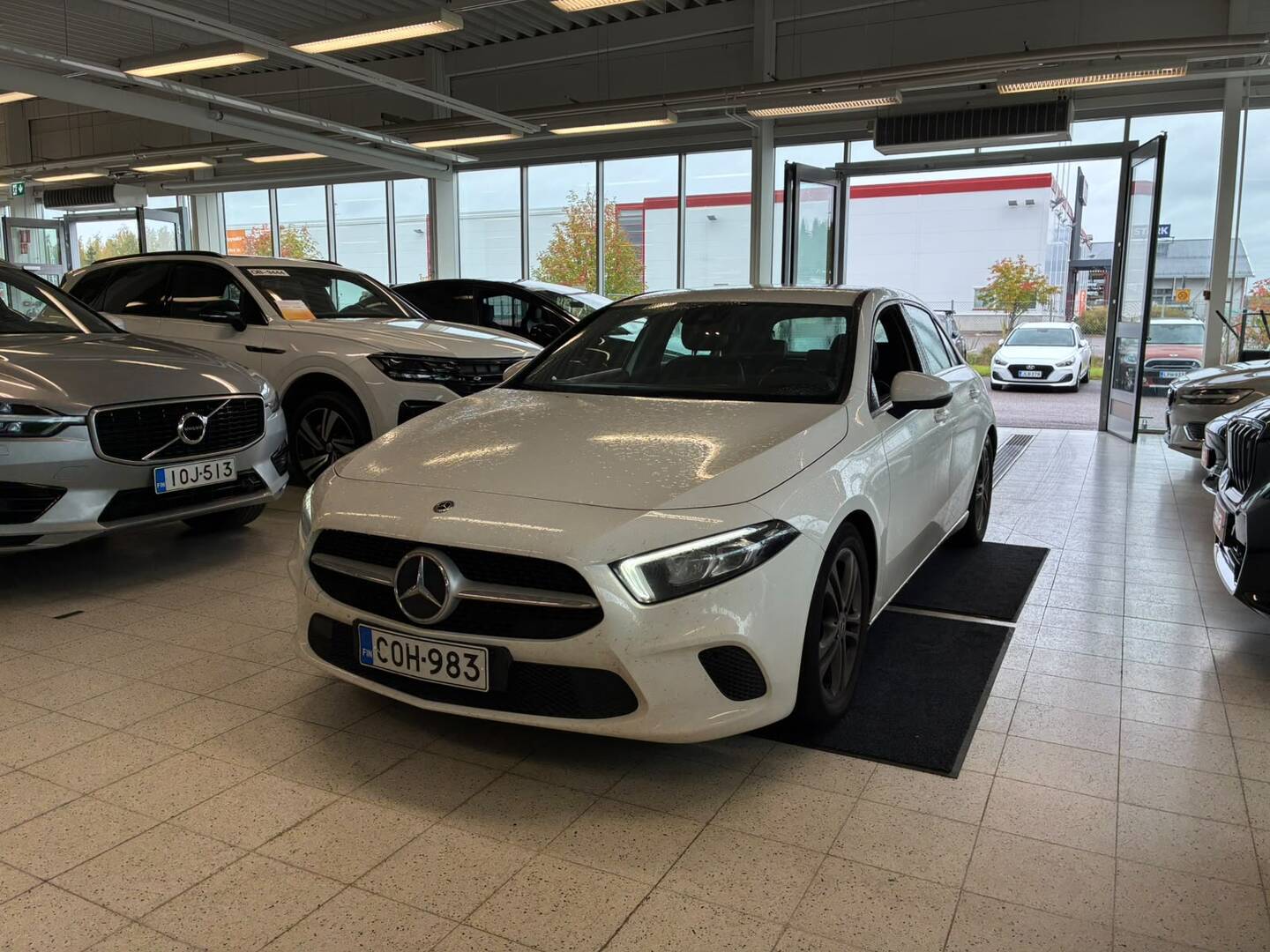 MERCEDES-BENZ A 2020