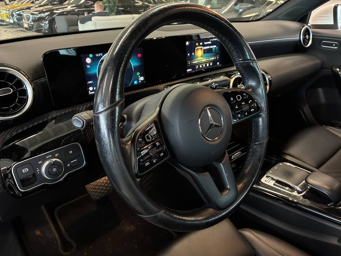 MERCEDES-BENZ A 2020