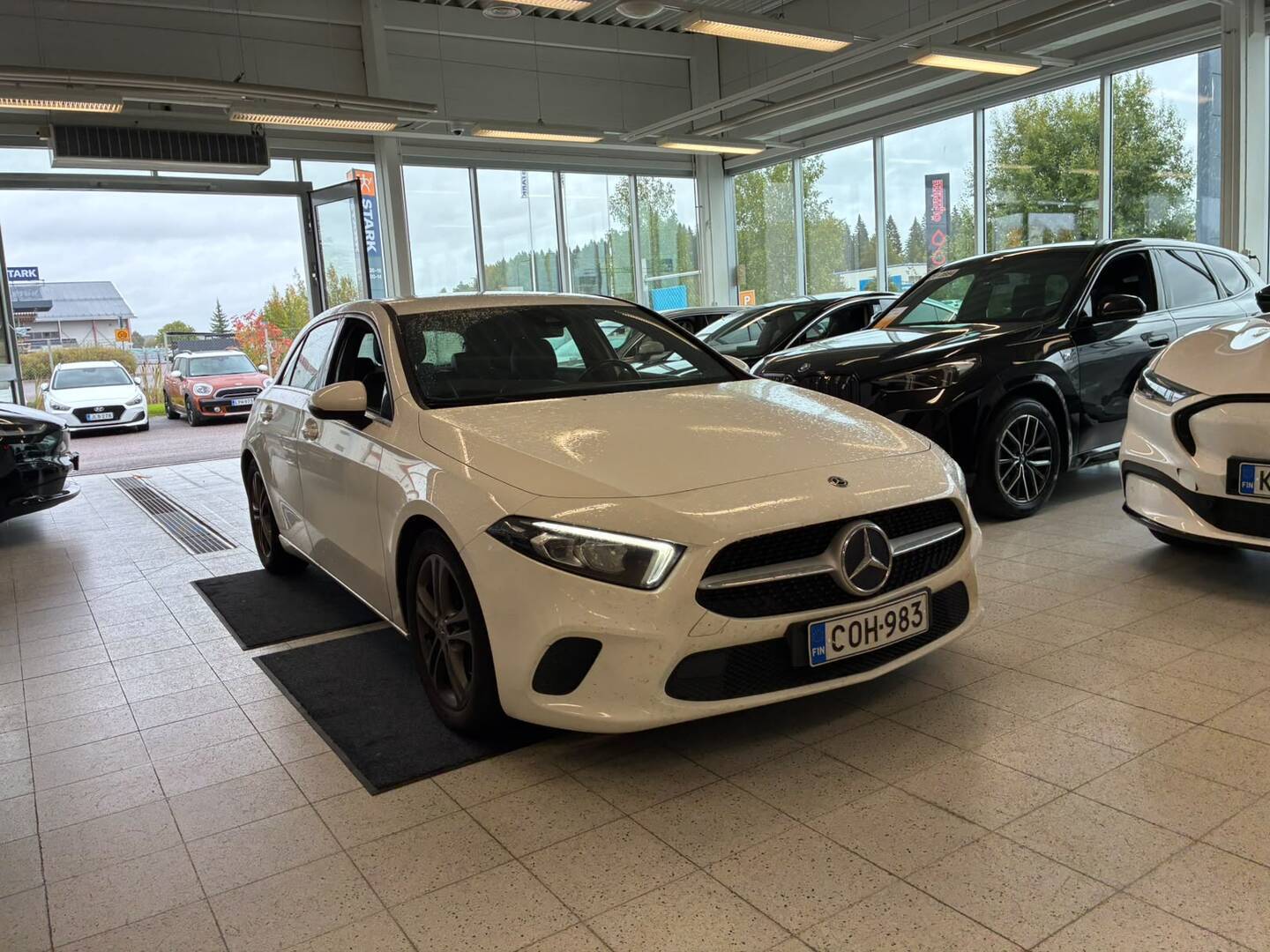 MERCEDES-BENZ A 2020