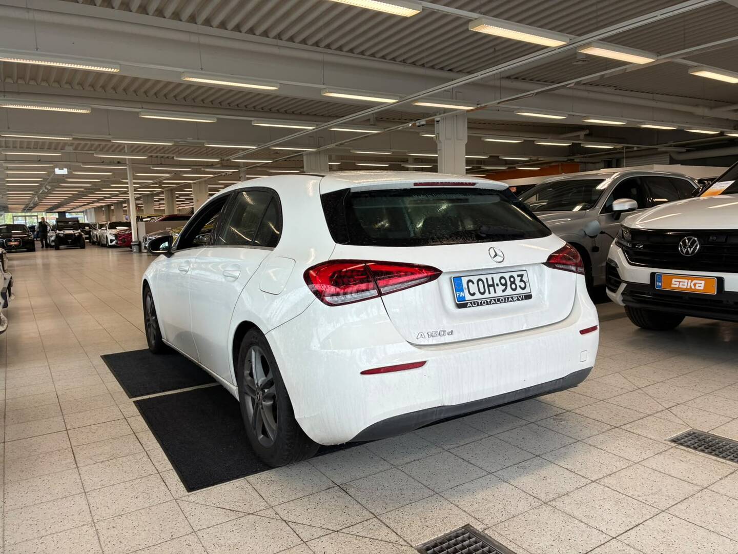 MERCEDES-BENZ A 2020