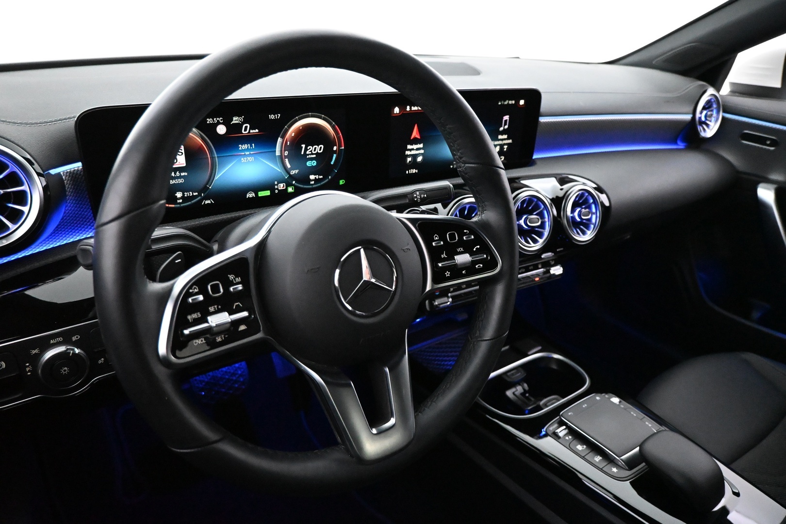 MERCEDES-BENZ CLA 2023