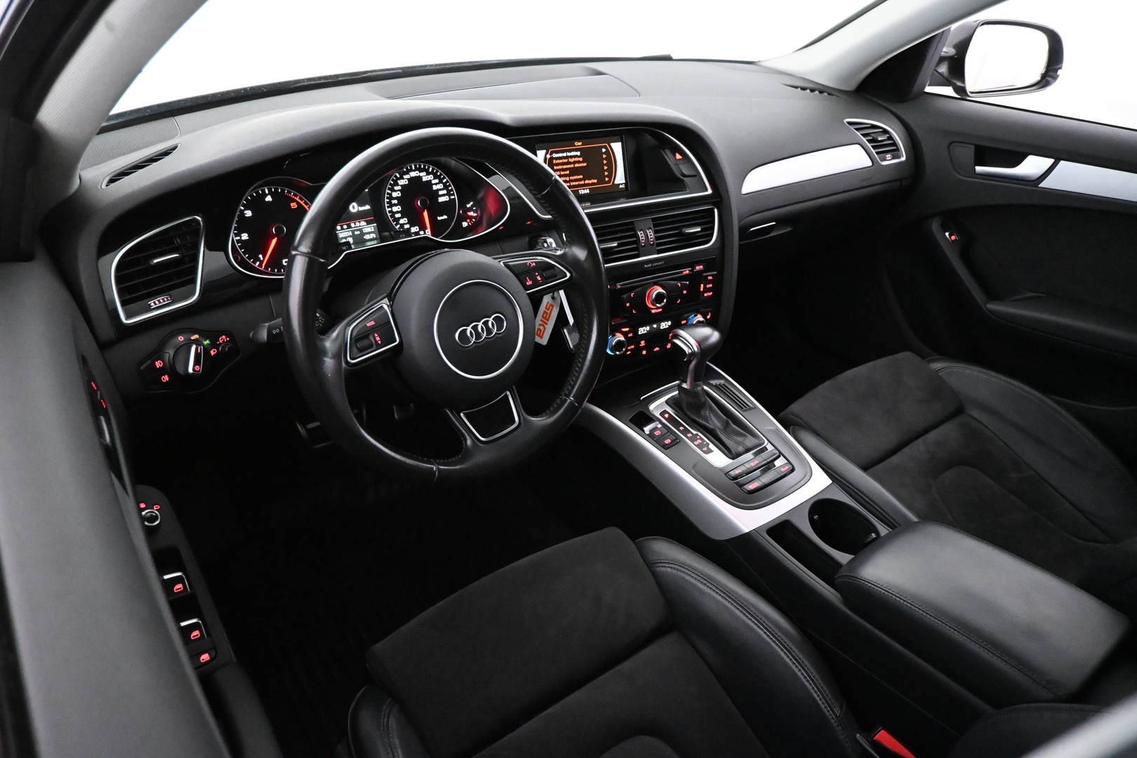 AUDI A4 2015