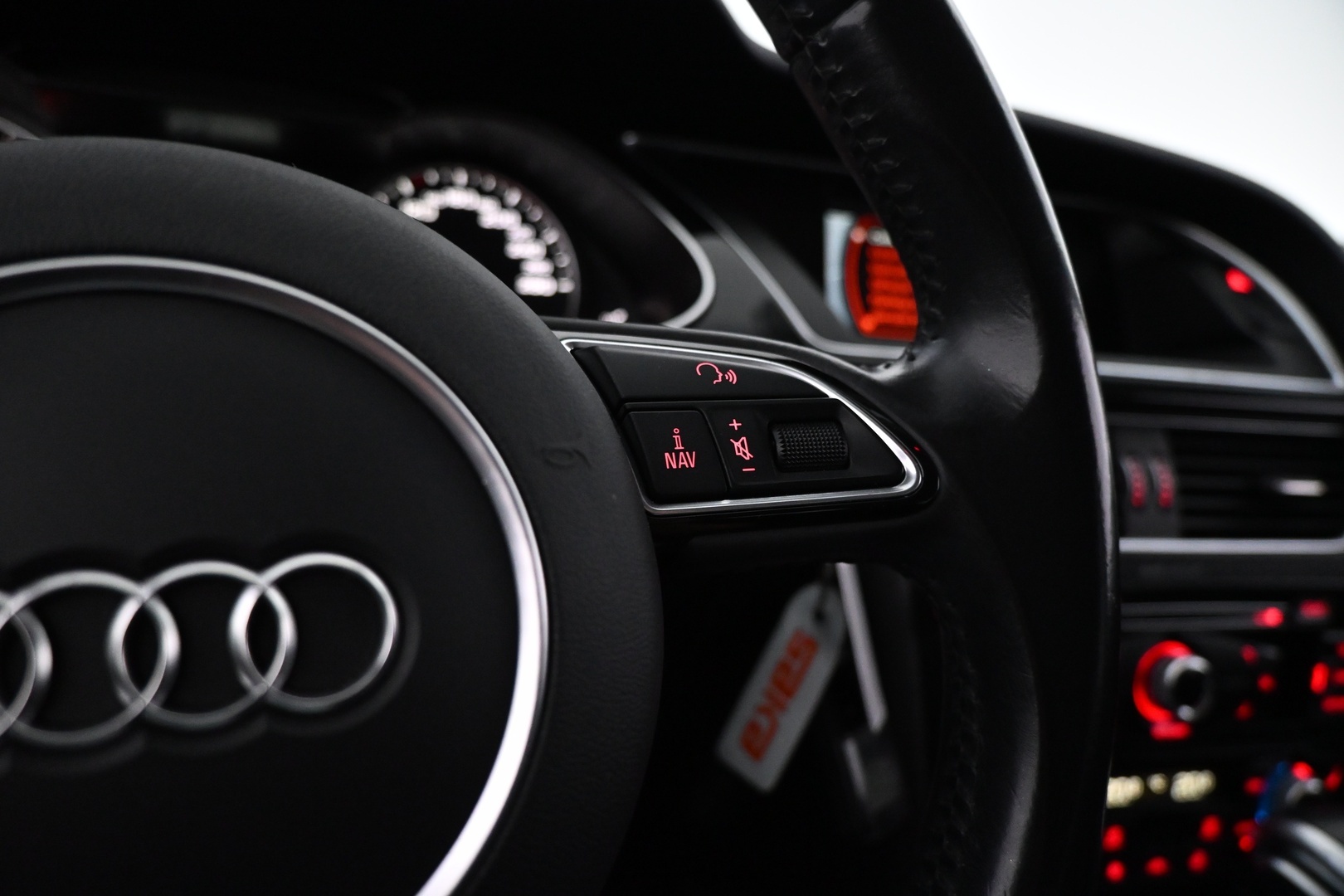 AUDI A4 2015