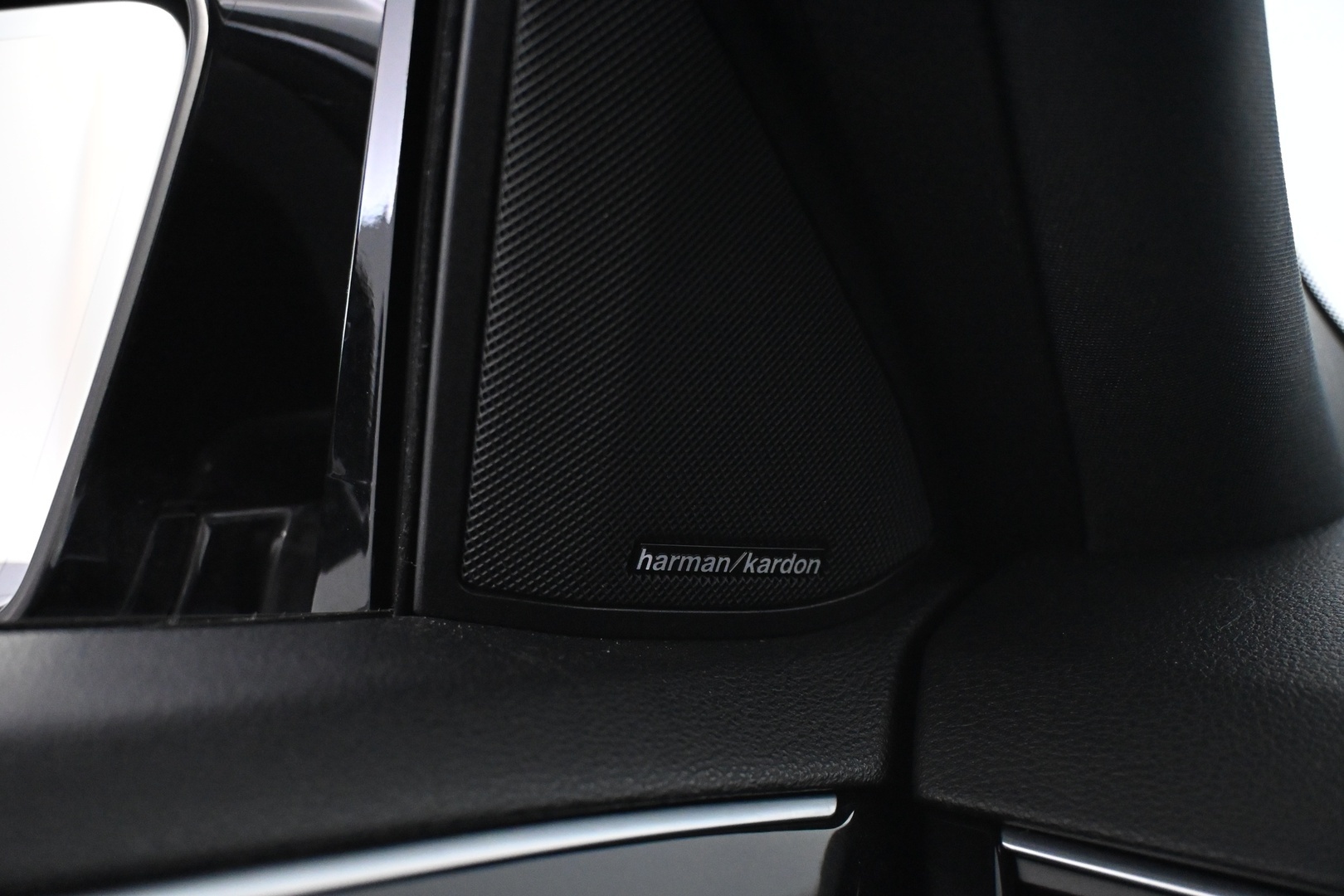 MERCEDES-BENZ E 2011