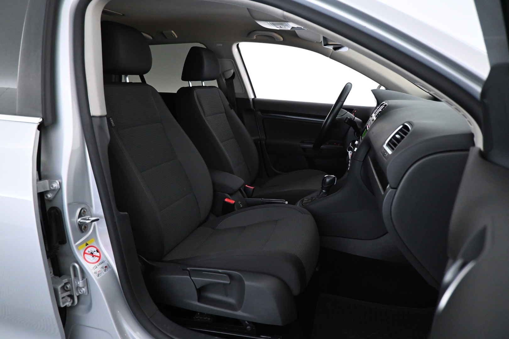 VOLKSWAGEN Golf 2013