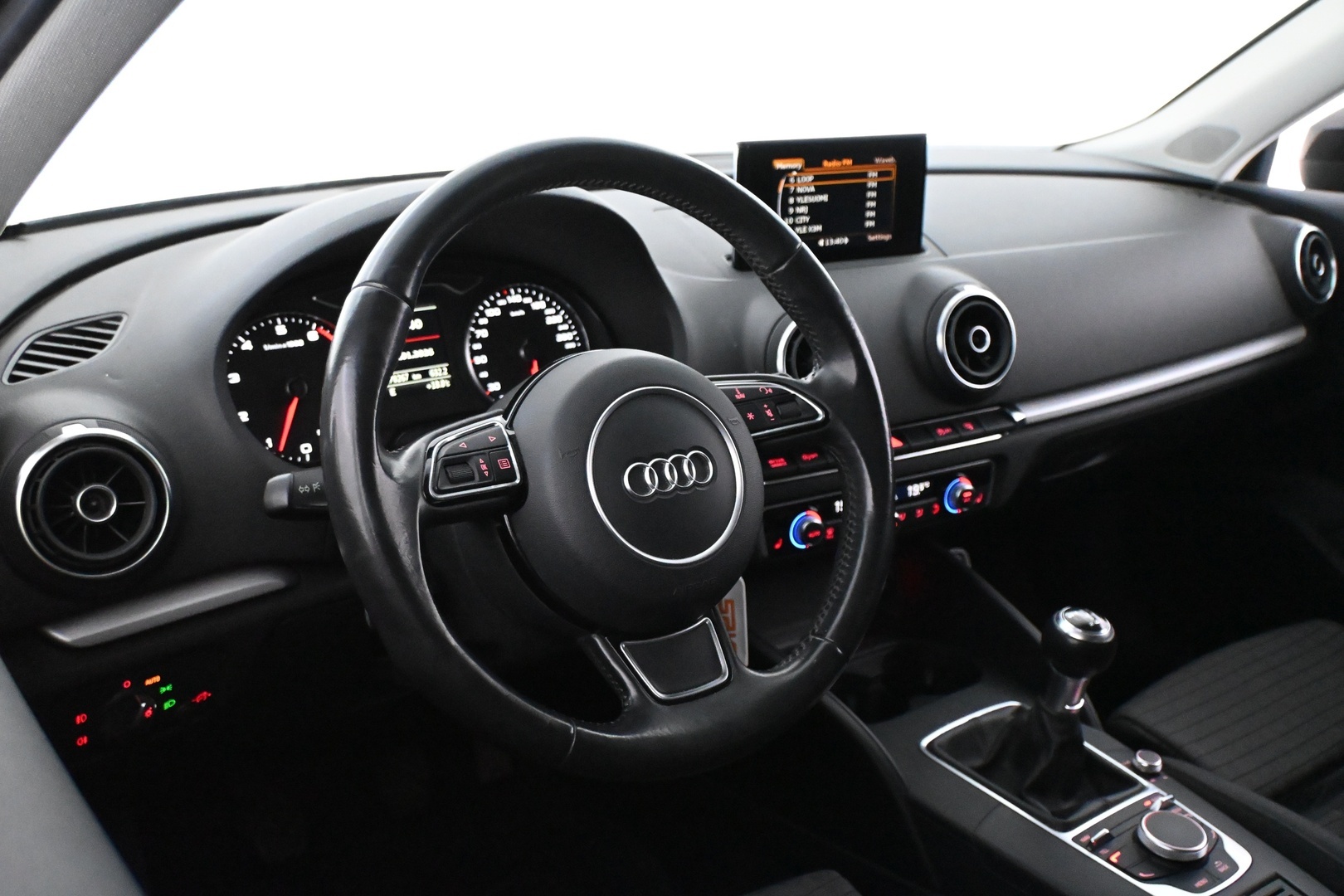 AUDI A3 2015