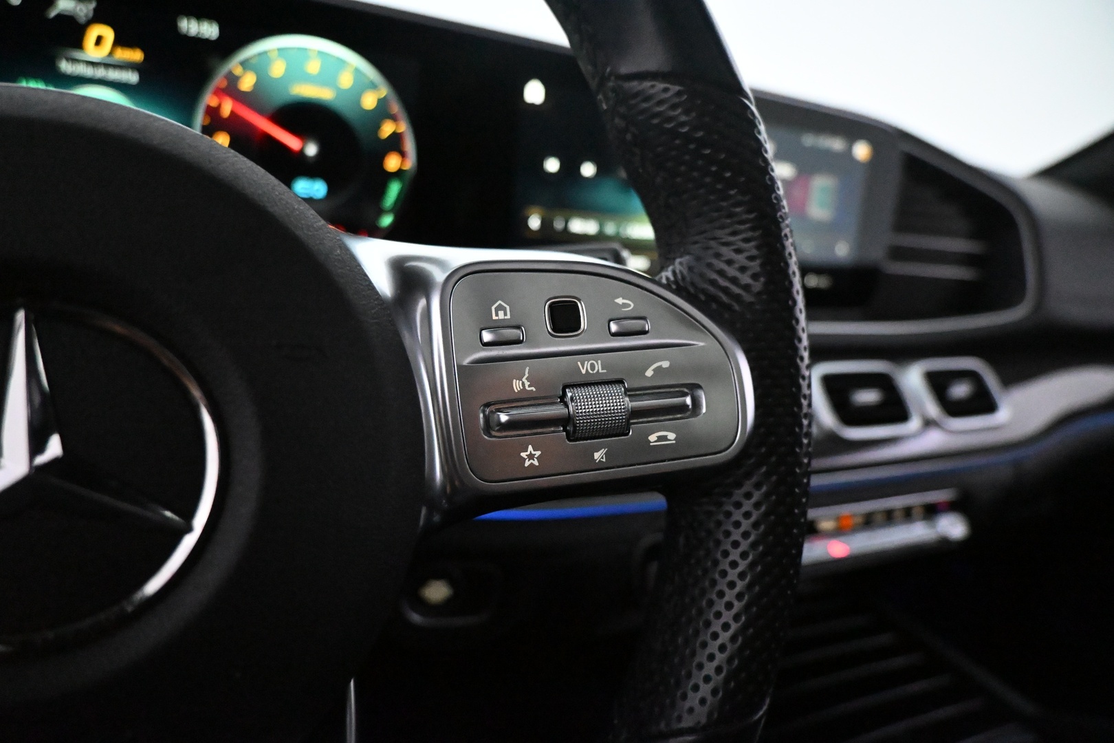 MERCEDES-BENZ GLE 2023