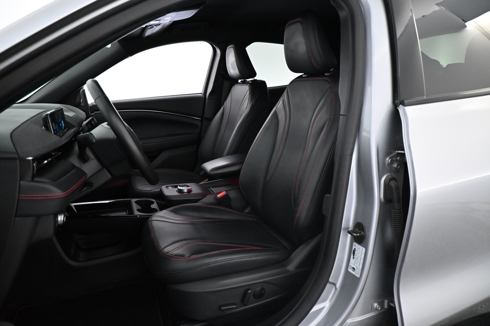 FORD Mustang Mach-E 2022