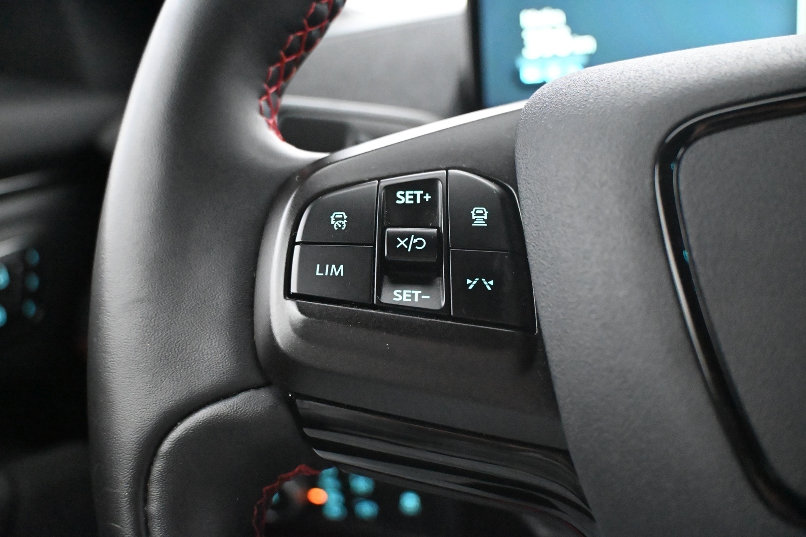 FORD Mustang Mach-E 2022