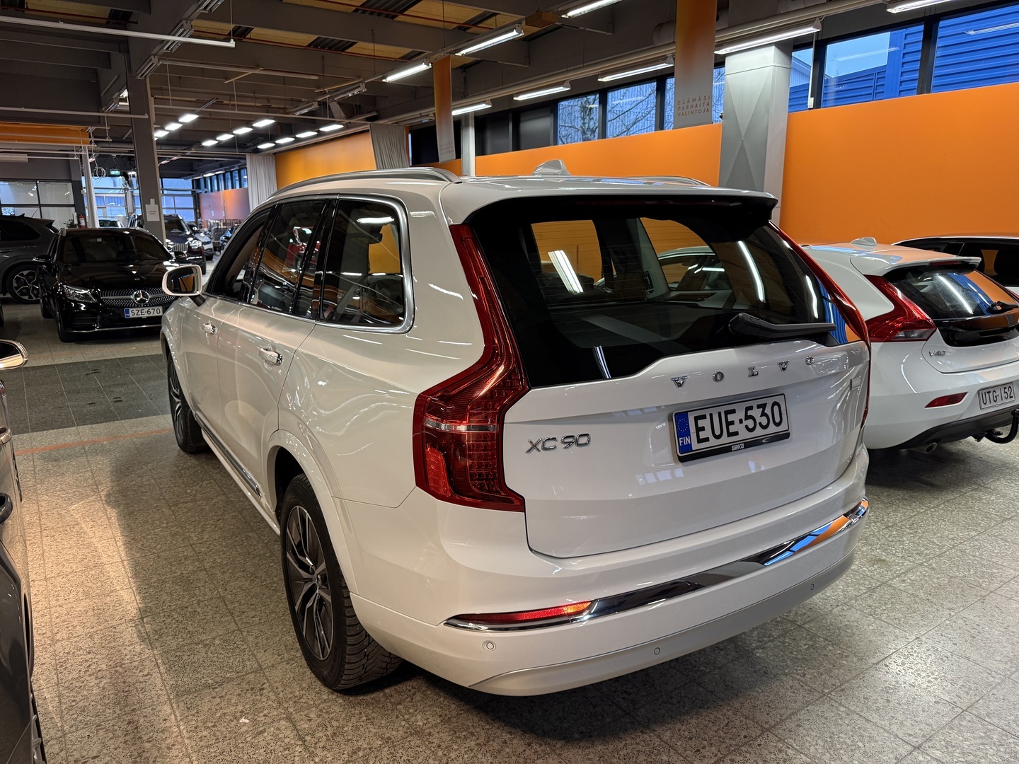 VOLVO XC90 2022