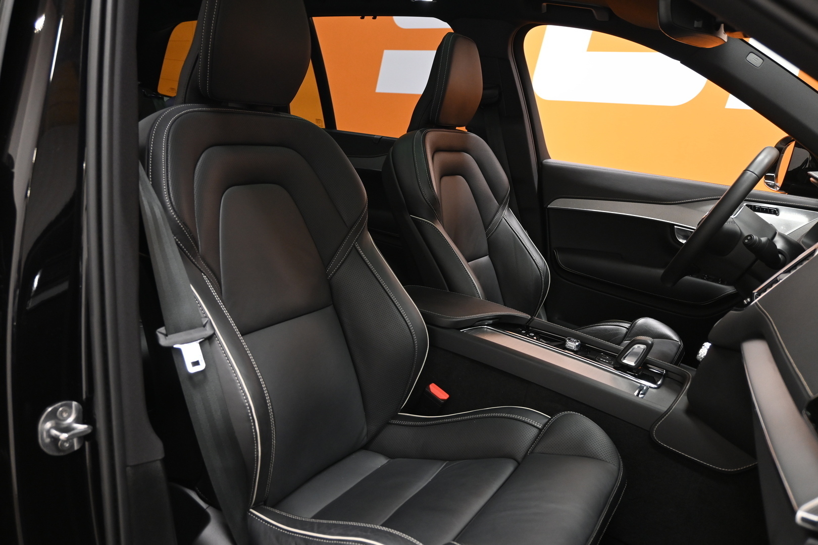 VOLVO XC90 2022