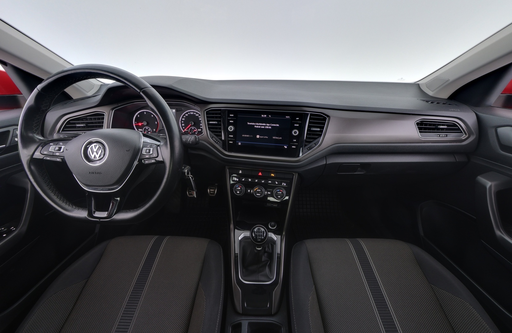 VOLKSWAGEN T-Roc 2019