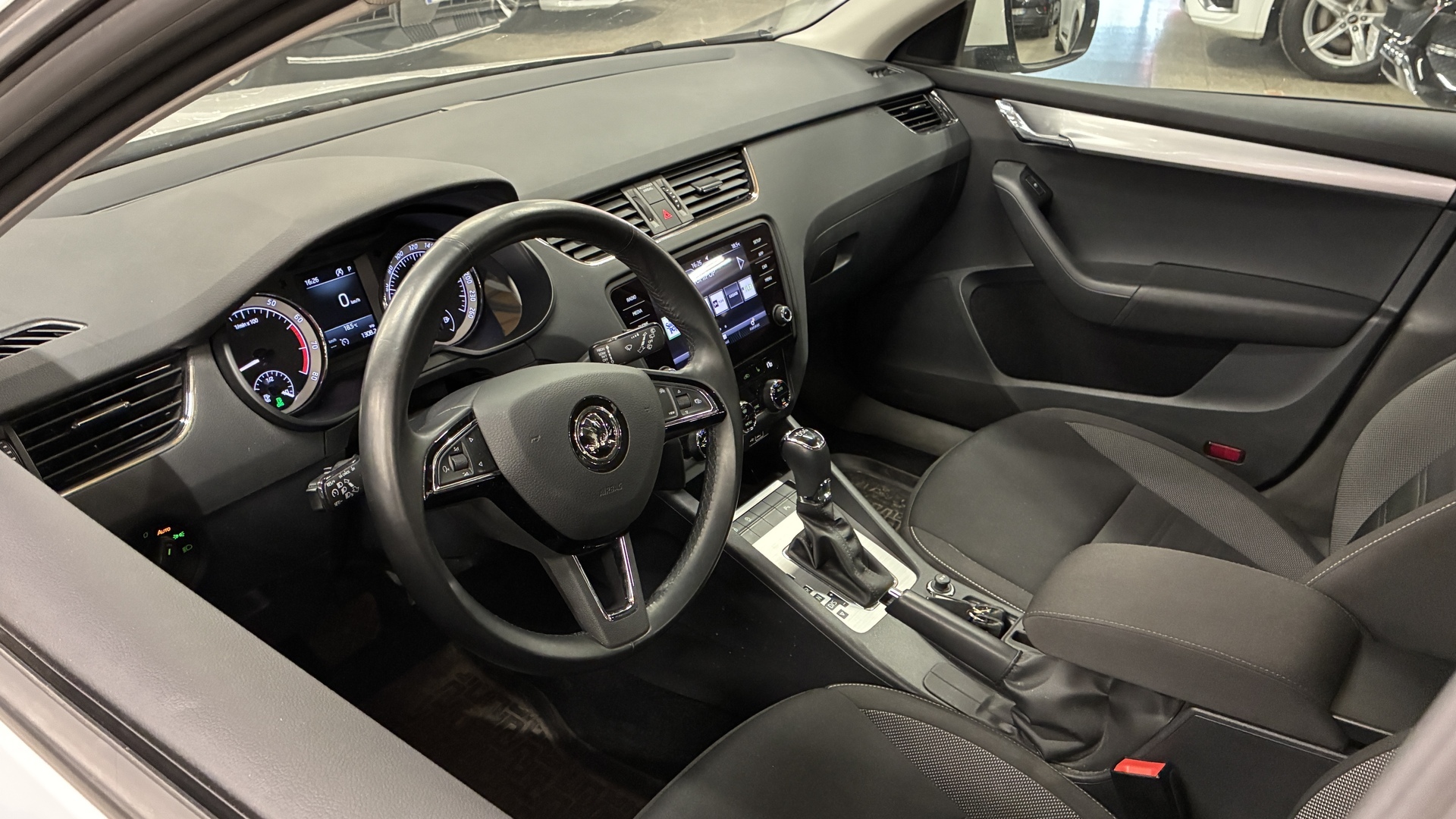 SKODA Octavia 2019