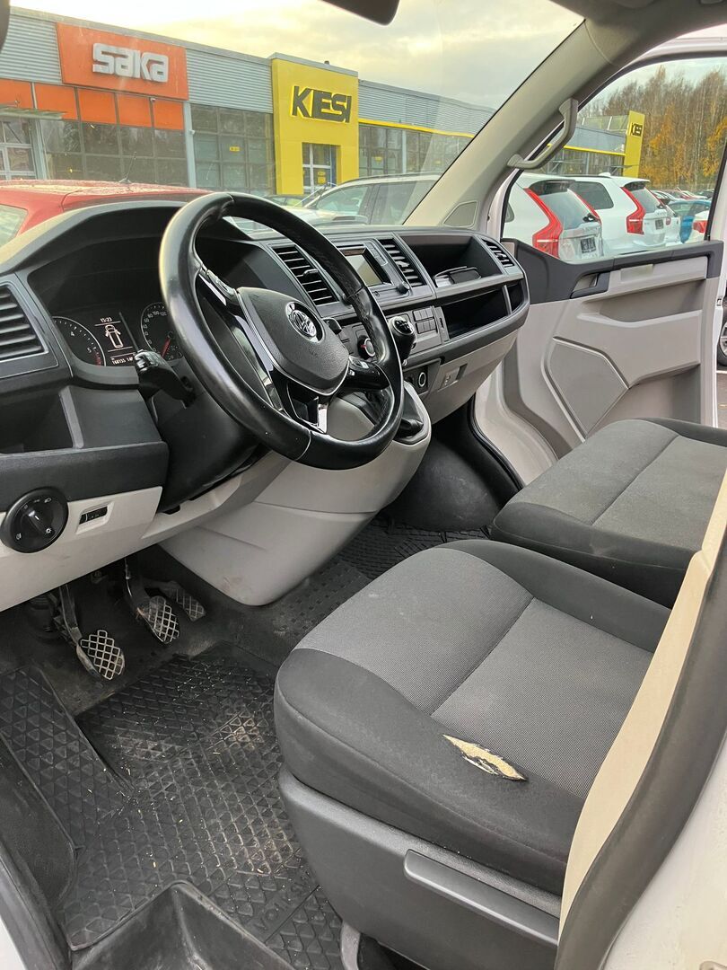 VOLKSWAGEN TRANSPORTER 2016