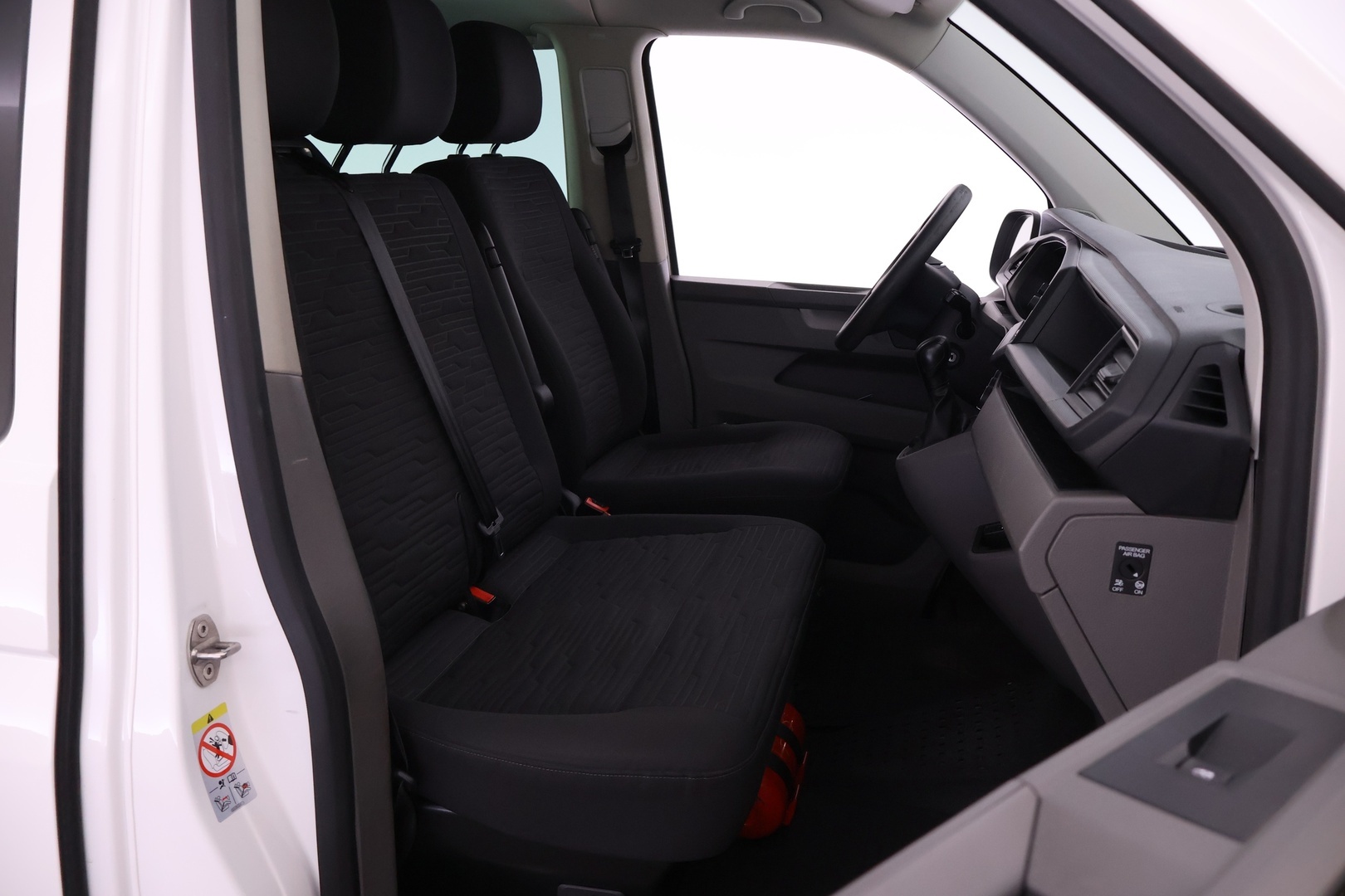 VOLKSWAGEN Caravelle 2020