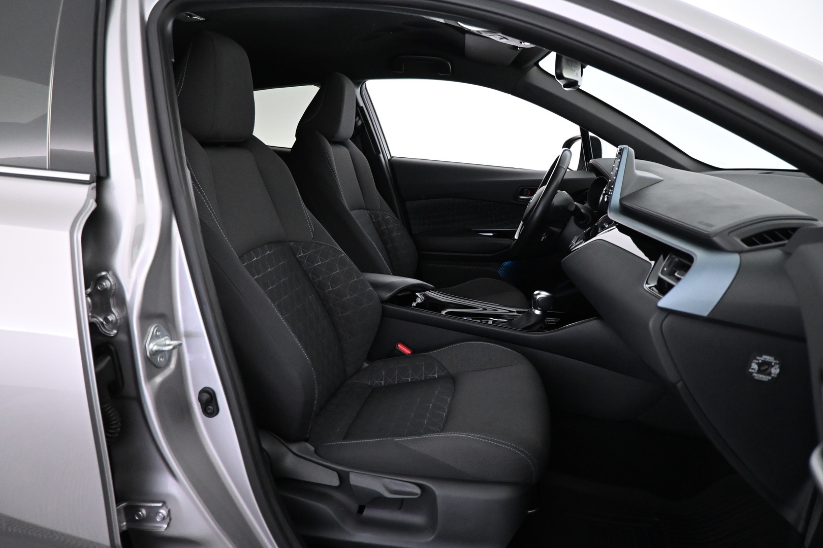 TOYOTA C-HR 2020