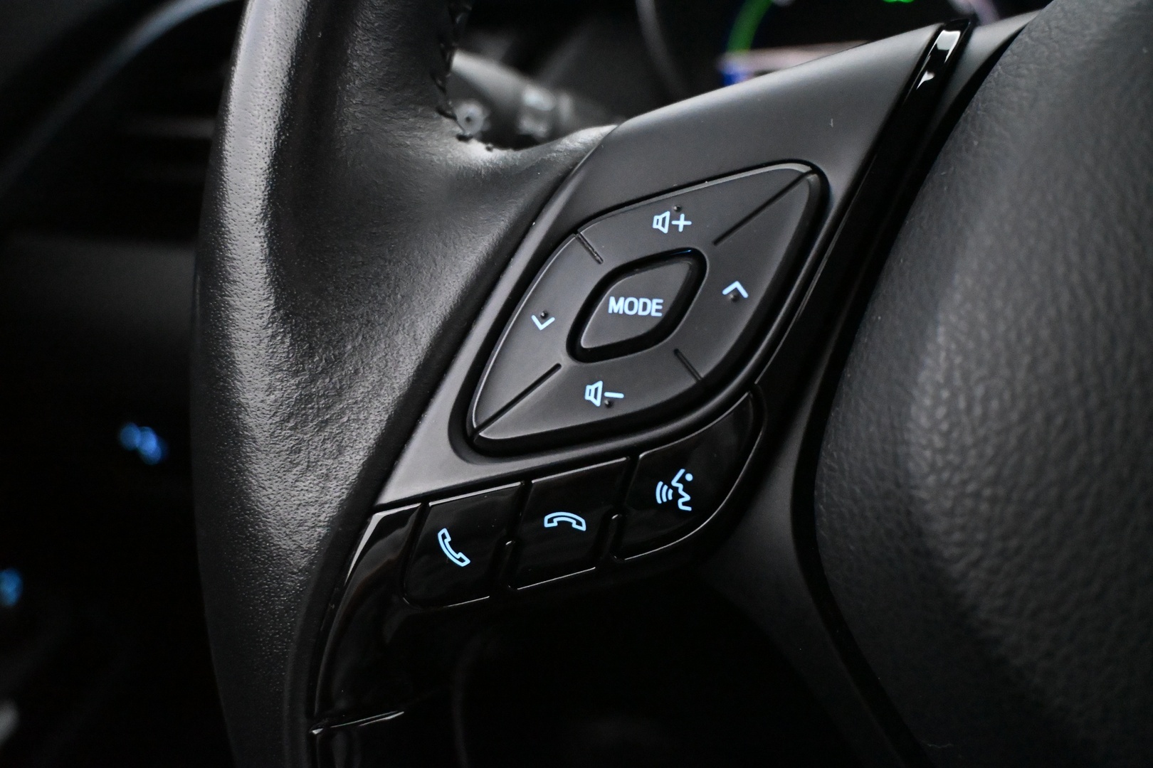 TOYOTA C-HR 2020