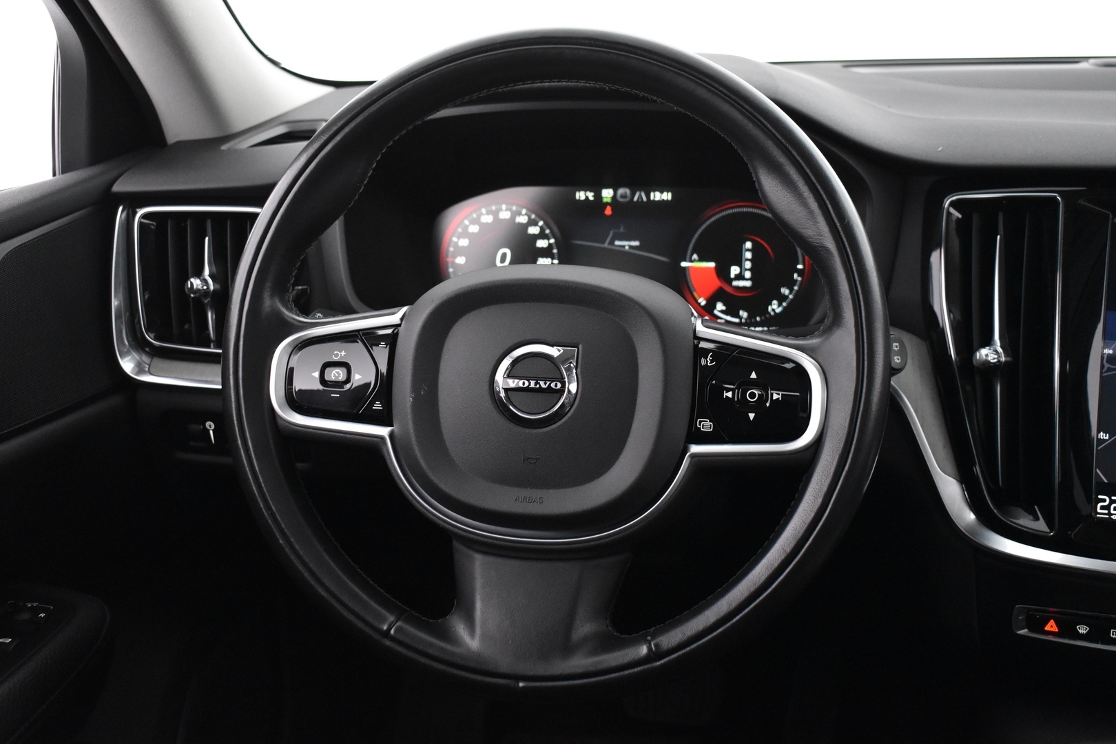 VOLVO V60 2019