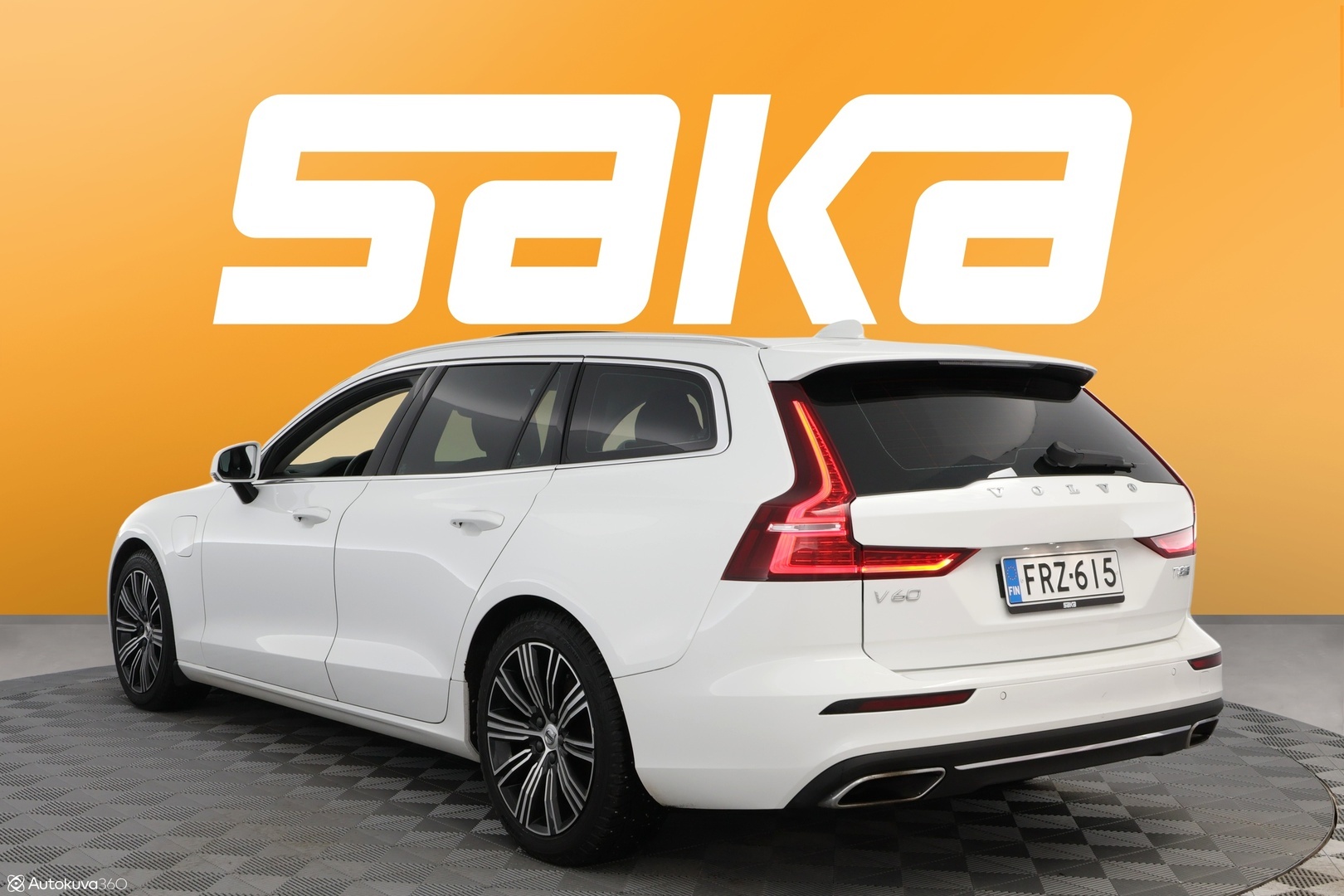 VOLVO V60 2019