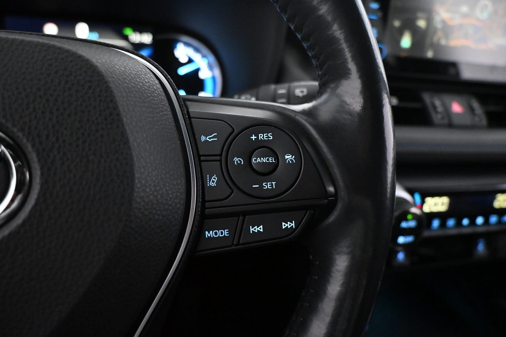 TOYOTA RAV4 2019