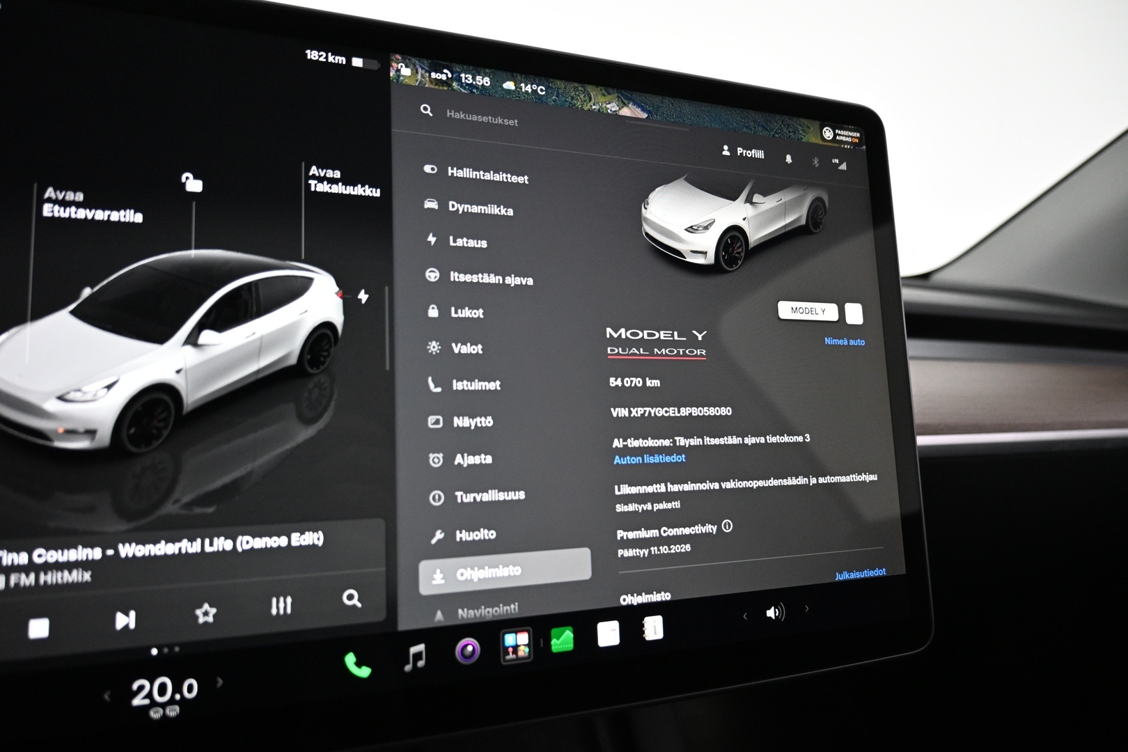 TESLA Model Y 2023