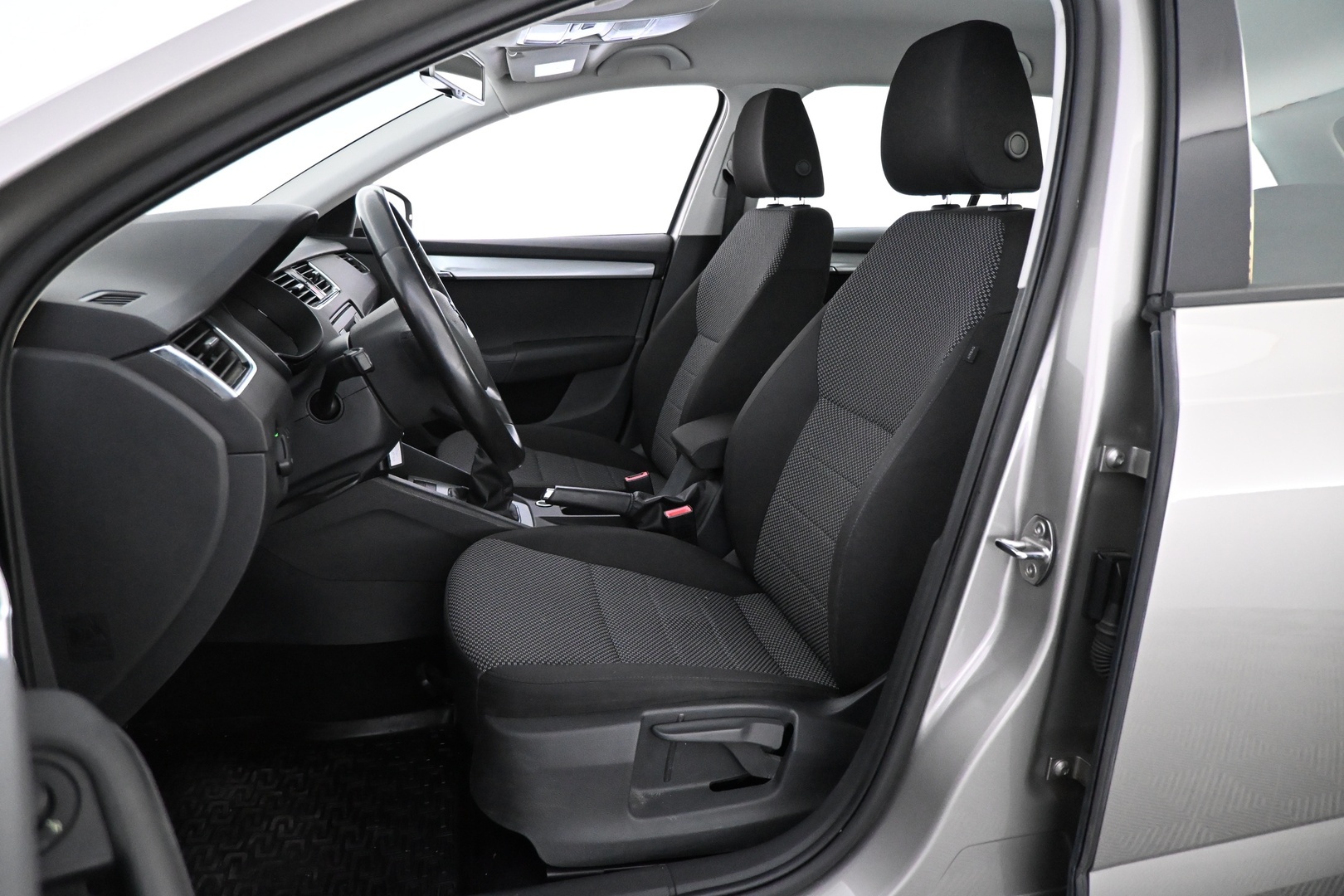 SKODA Octavia 2014