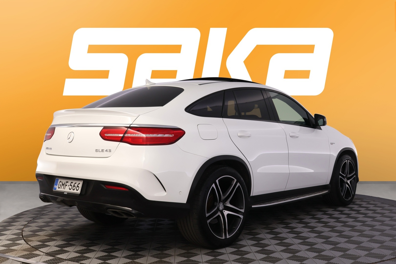 MERCEDES-BENZ GLE 43 AMG 2016