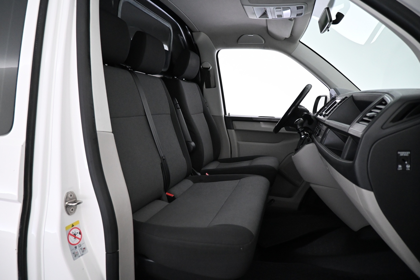 VOLKSWAGEN Transporter 2017