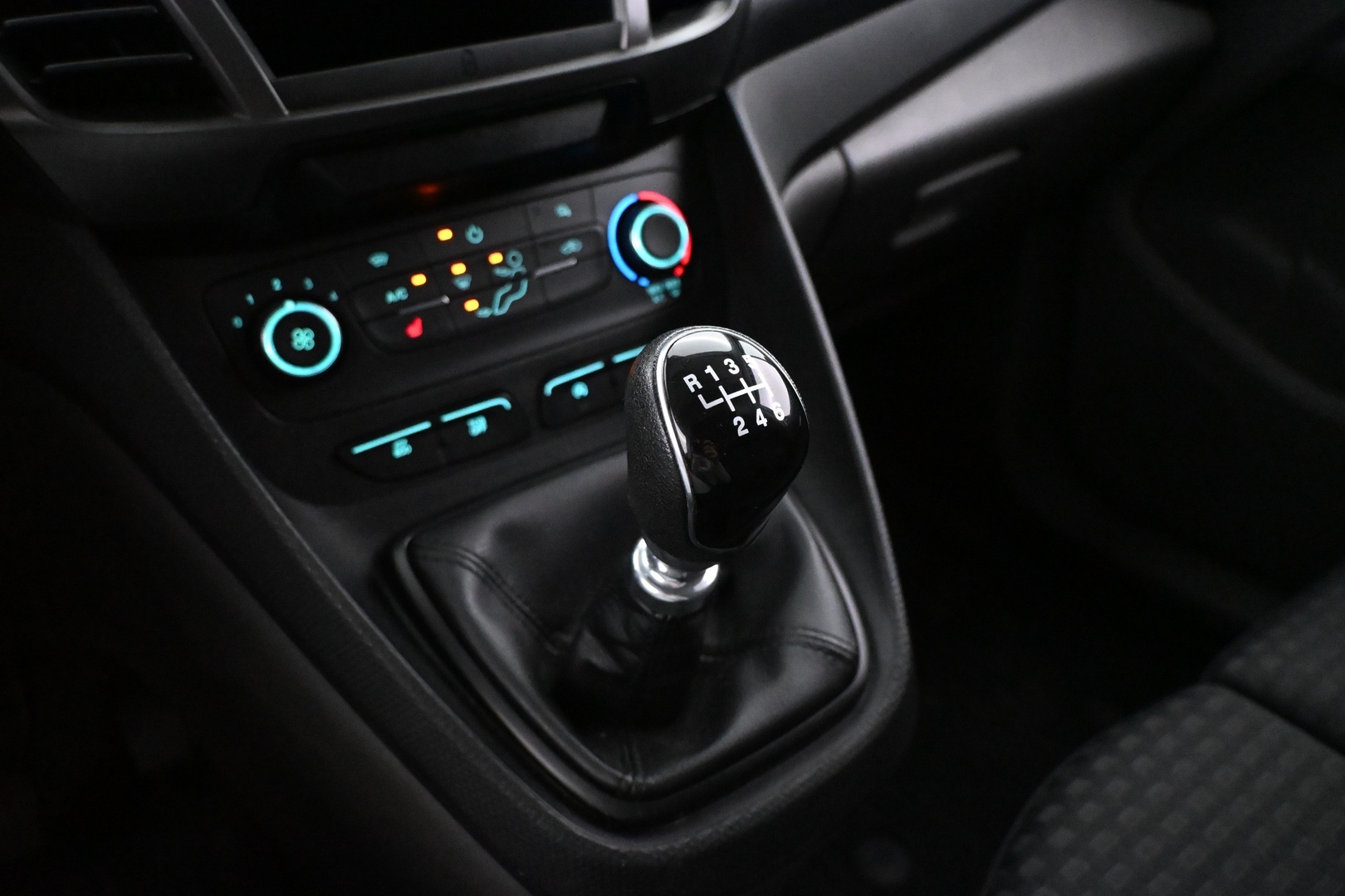 FORD Transit Connect 2019