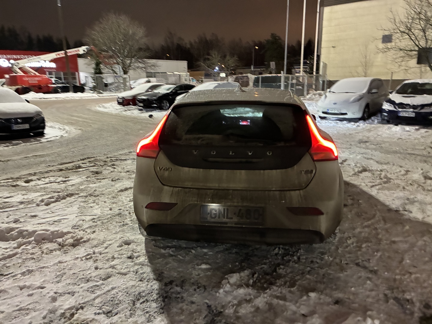 VOLVO V40 2019