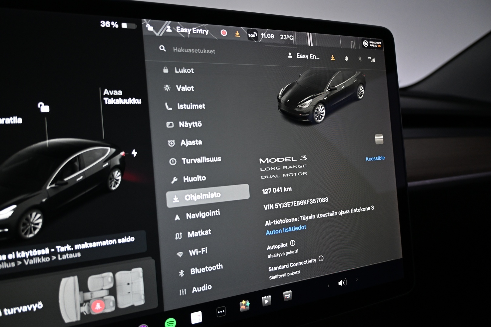 TESLA Model 3 2019