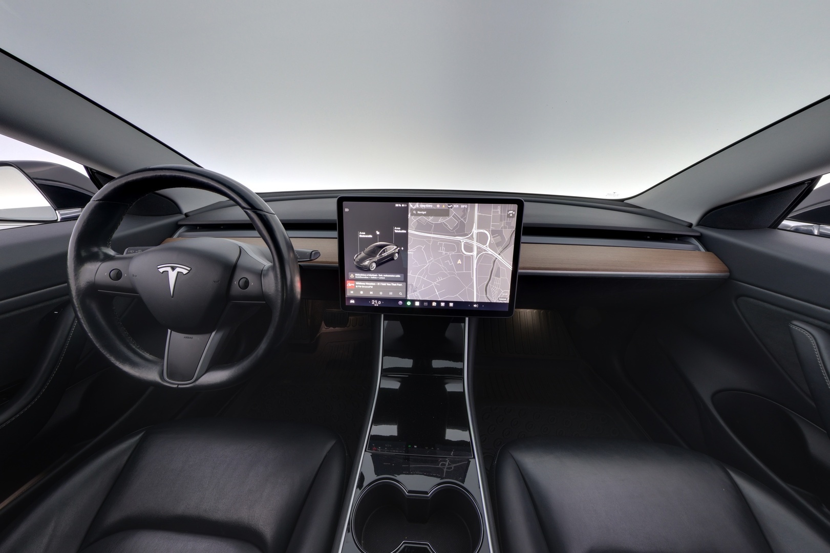 TESLA Model 3 2019
