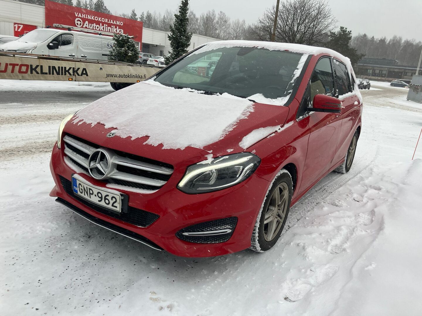 MERCEDES-BENZ B 2018