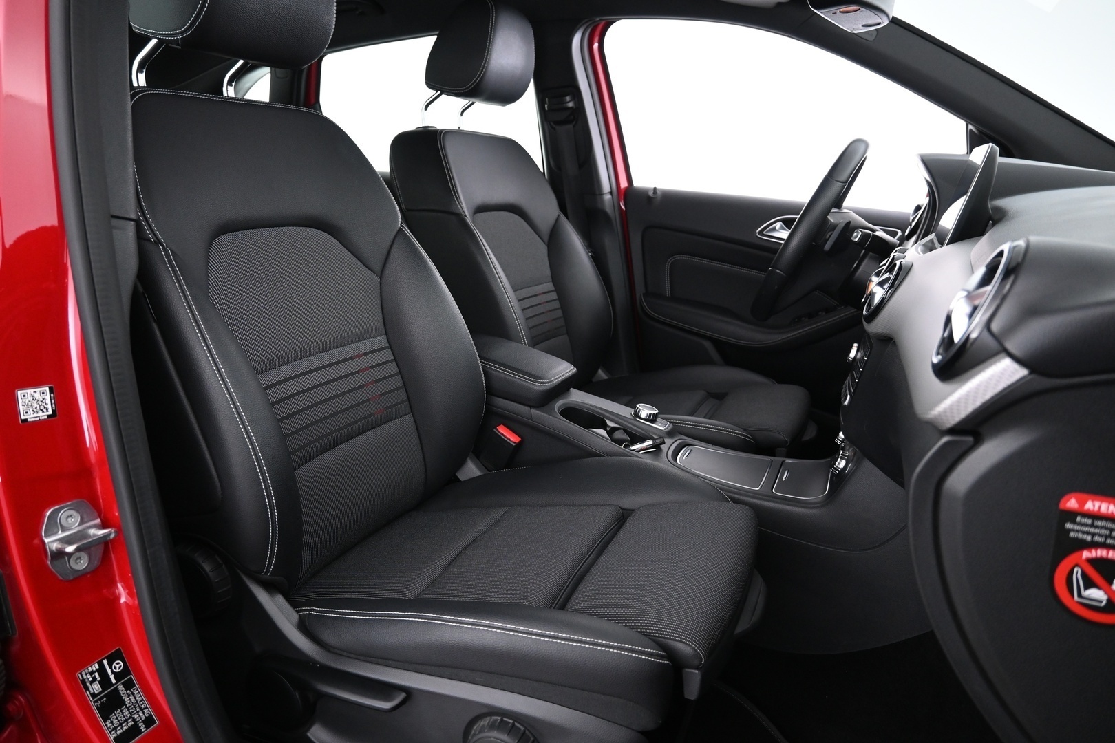 MERCEDES-BENZ B 2018