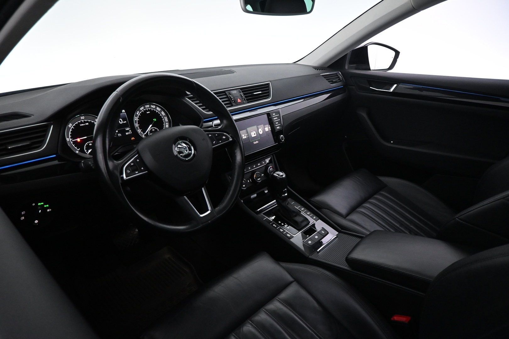 SKODA Superb 2016