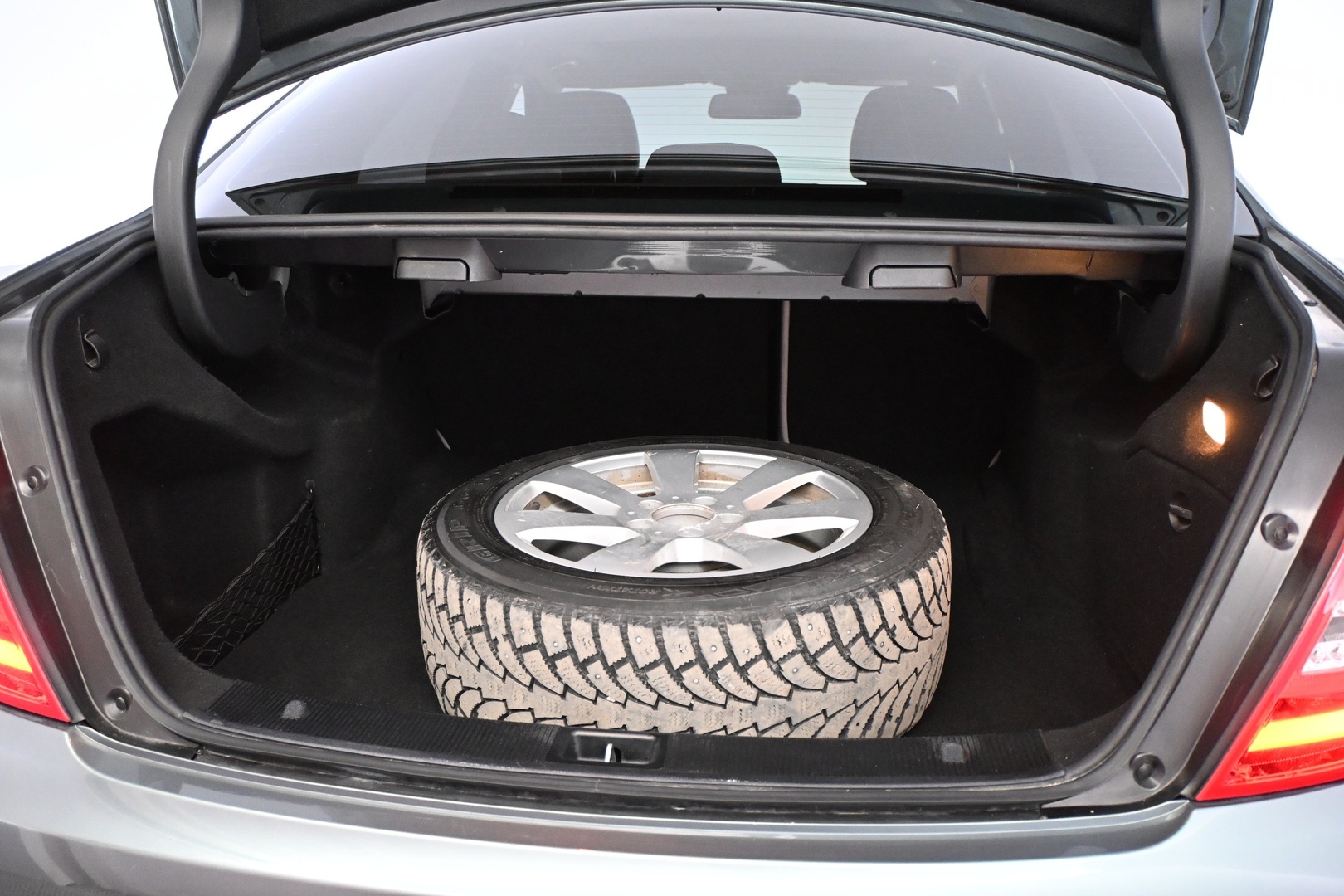 MERCEDES-BENZ C 2012