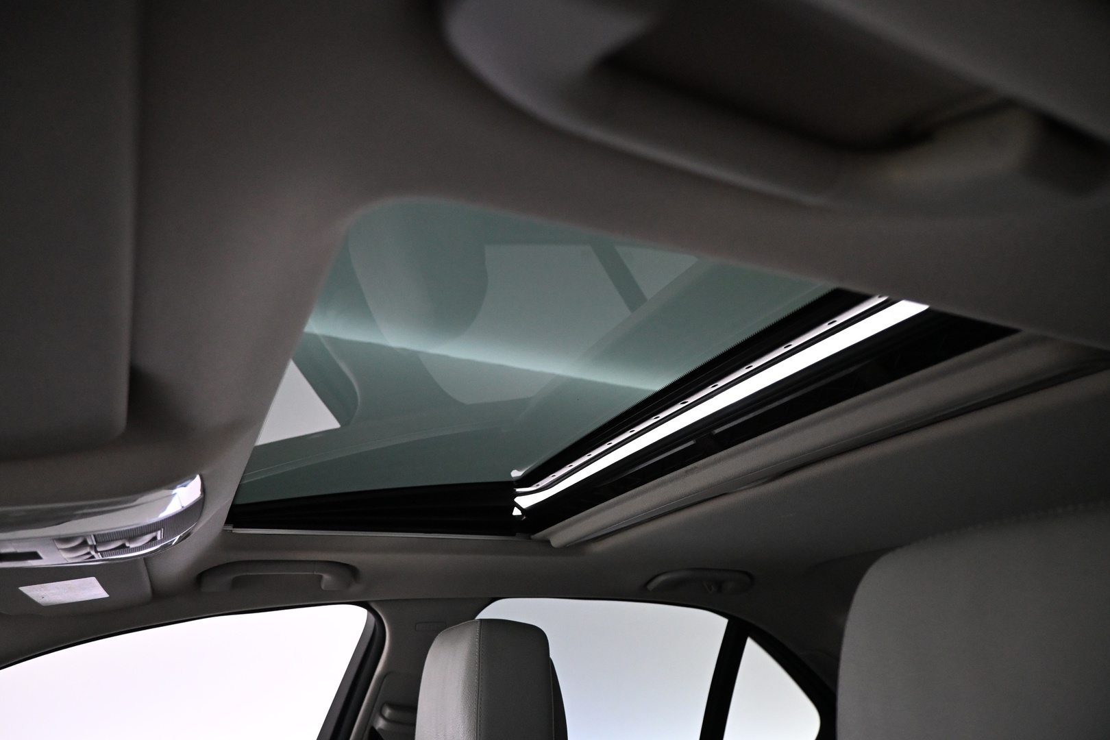 MERCEDES-BENZ C 2012